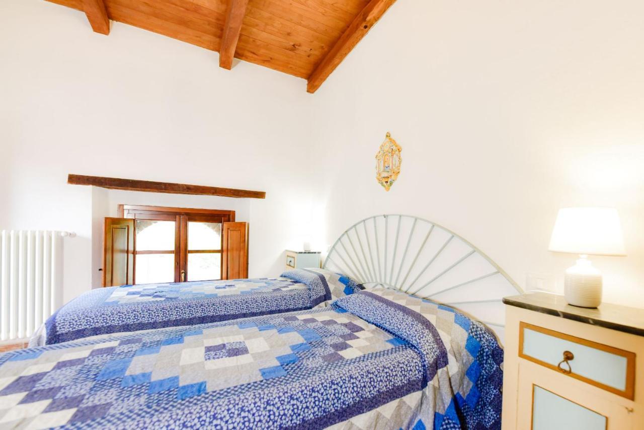 Agriturismo Castello Delle Fornaci - Private Jacuzzi أرشيدوسو المظهر الخارجي الصورة