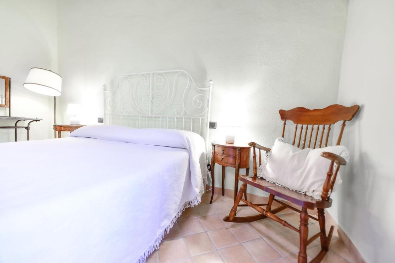 Agriturismo Castello Delle Fornaci - Private Jacuzzi أرشيدوسو المظهر الخارجي الصورة