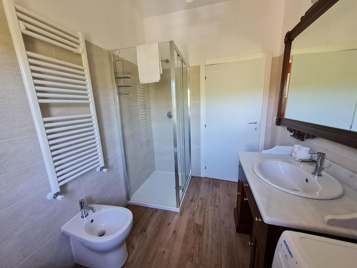 Agriturismo Castello Delle Fornaci - Private Jacuzzi أرشيدوسو المظهر الخارجي الصورة