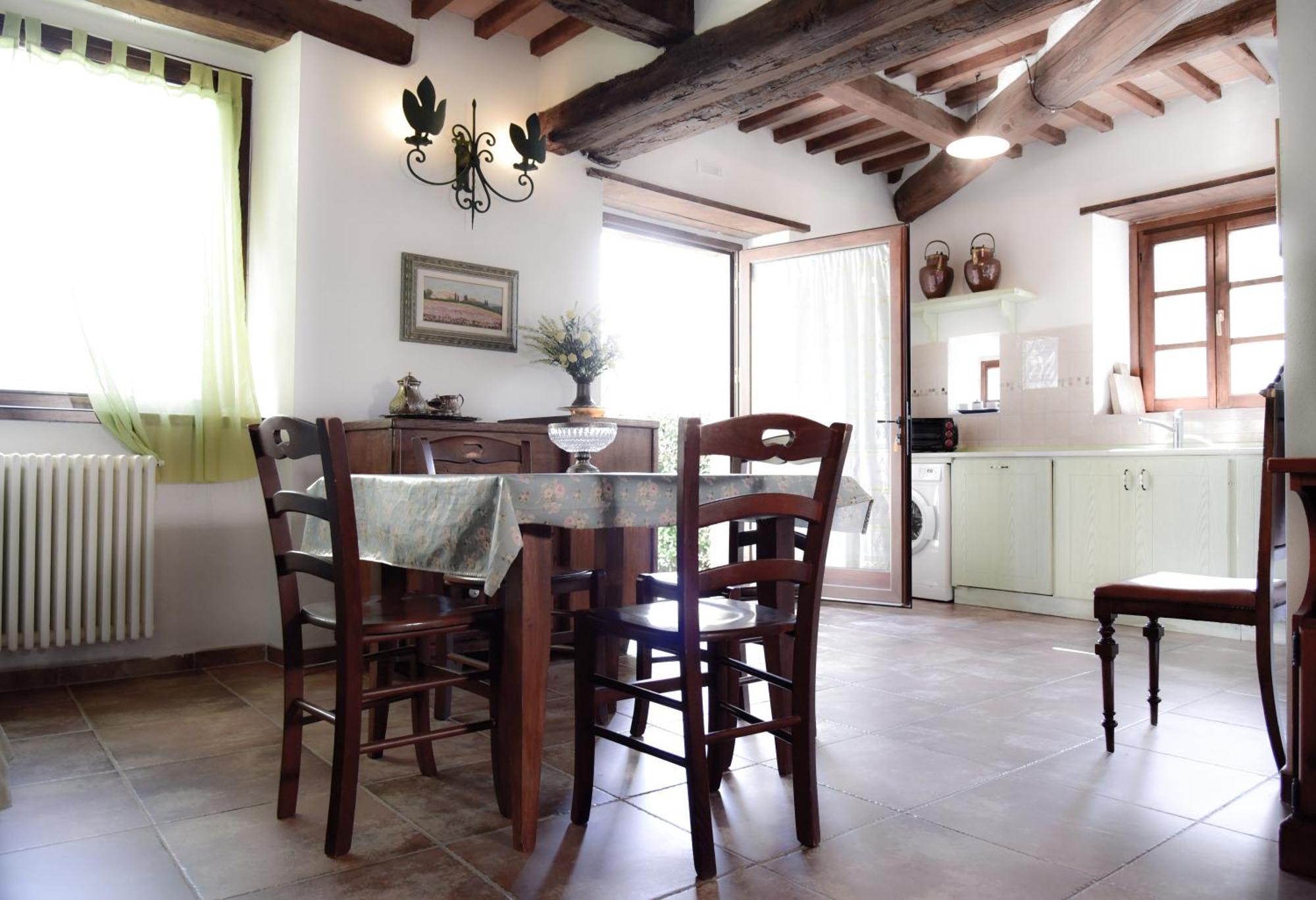 Agriturismo Castello Delle Fornaci - Private Jacuzzi أرشيدوسو المظهر الخارجي الصورة