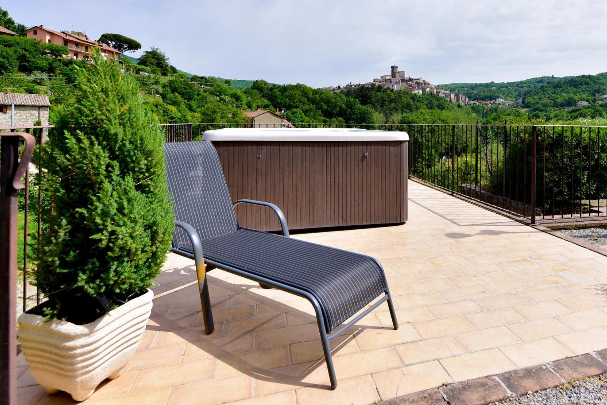 Agriturismo Castello Delle Fornaci - Private Jacuzzi أرشيدوسو المظهر الخارجي الصورة